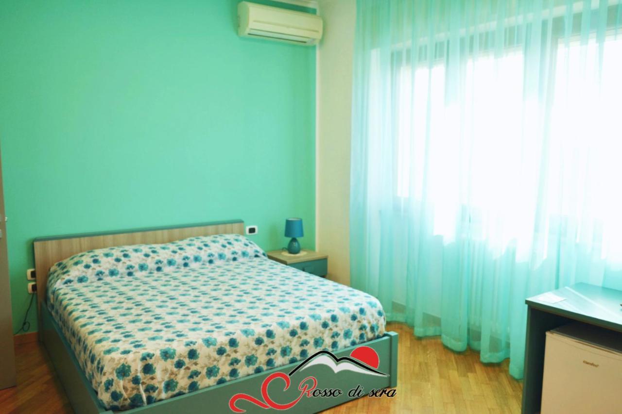 Rosso Di Sera Bed & Breakfast Naples