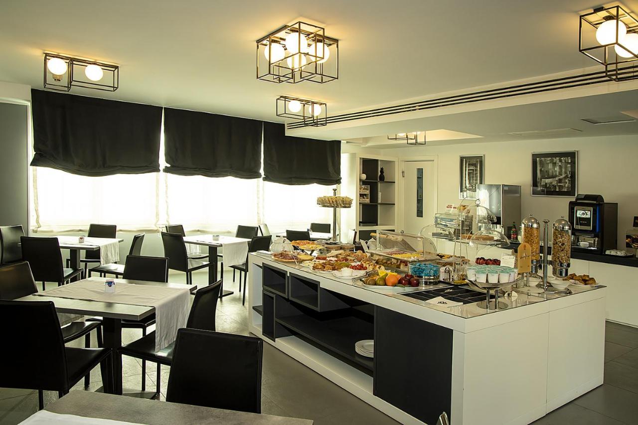 Hotel Western Jfk 4*