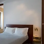 Corso Novara 5 Design Apartments