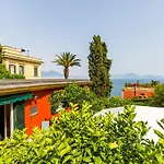 Villa Dolcevita With Parking By Napoliapartments