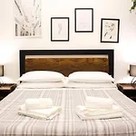 It\'S Napoli Apartment