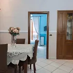 Spaccanapoli Home
