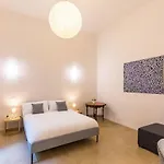 Art Apartment At Sanita By Wonderful Italy