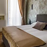 Ad Maiora Boutique Suite