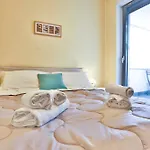 Sebeto Apartments With Parking & Netfilx