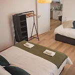 Cozy Apartment Green