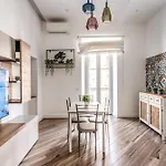 Claudia\'S Home