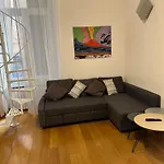 Crise Home