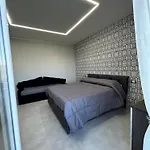 Skycity 2 B&B