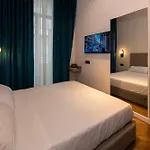 Maison Toledo Suites