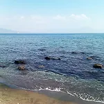 Casa Parthenope, A Window On The Sea