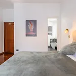 Napolicentro Mare - Sea View Rooms & Suites