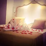 B&B Central Station Suite