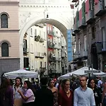 Arco Di Chiaia