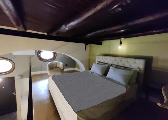 Sangregoriohome, Nel Cuore Del Centro Storico