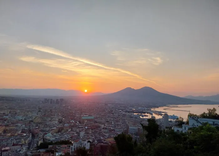 L\'Atelier Vedi Napoli Ai Tuoi Piedi