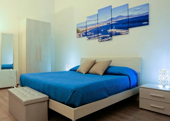 Apartcity Naples B&B