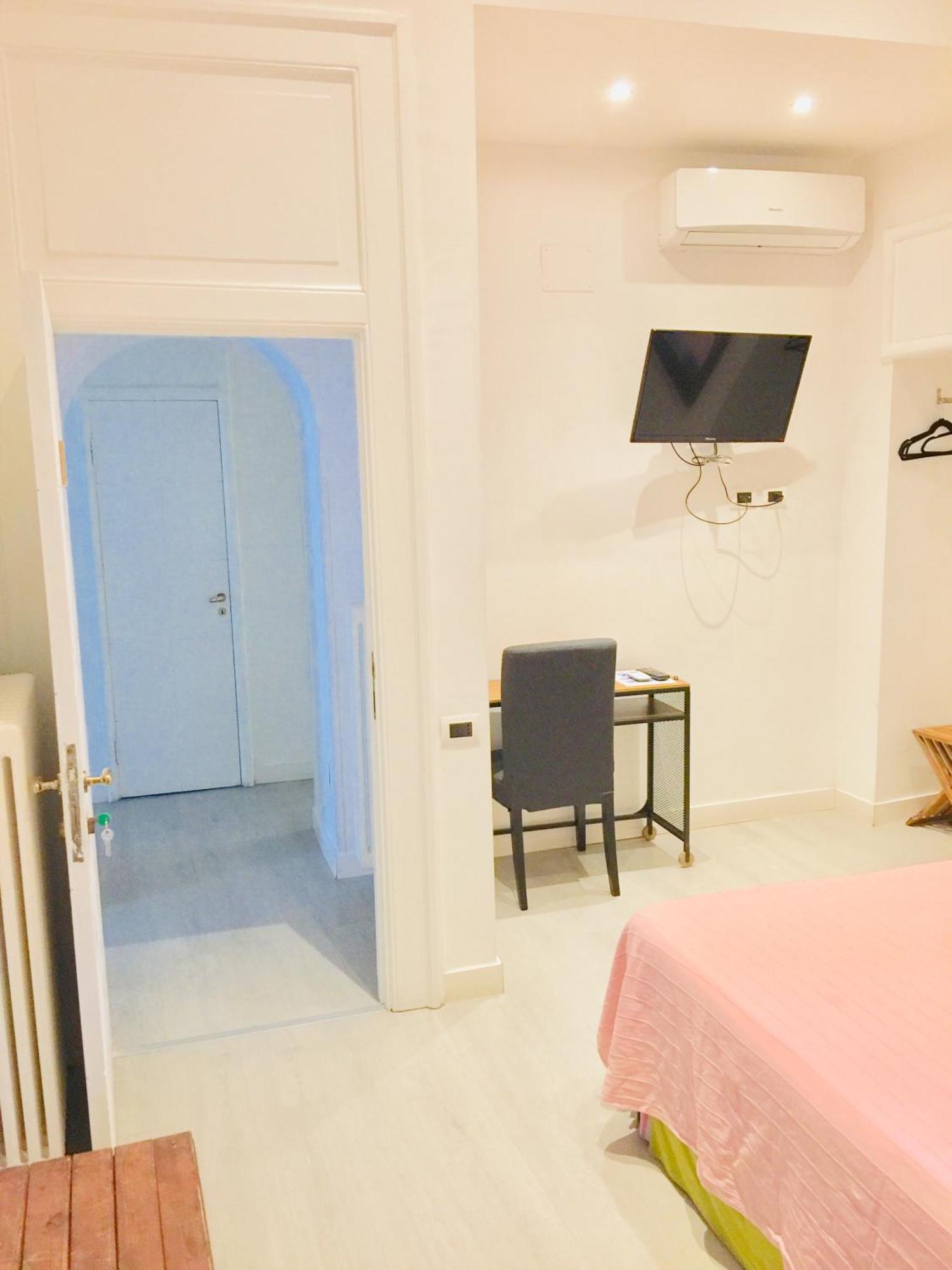 Bed & Breakfast Neapolis Bellini 2*