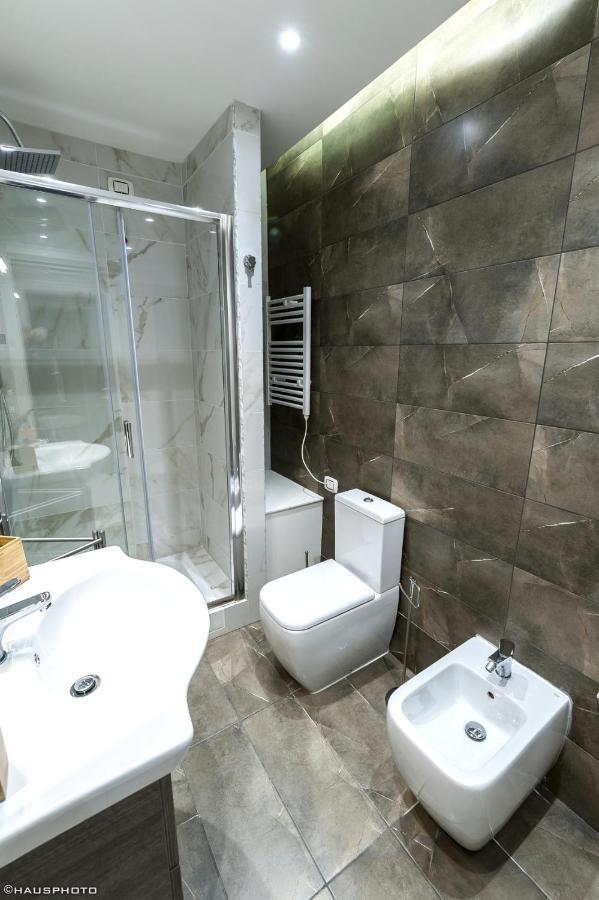 Bed & Breakfast A Durmi Naples