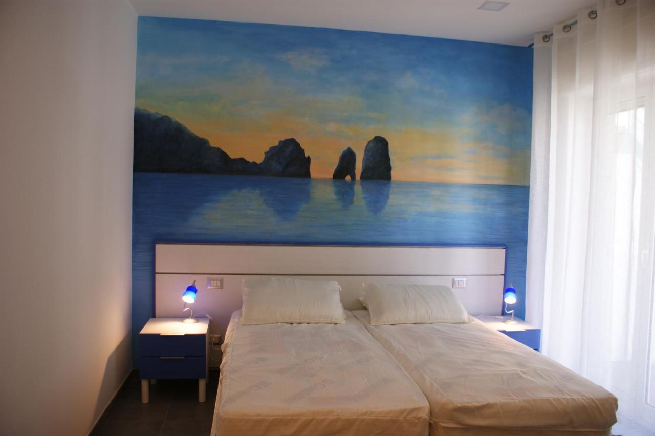 Isole - Rione Alto 2* Naples
