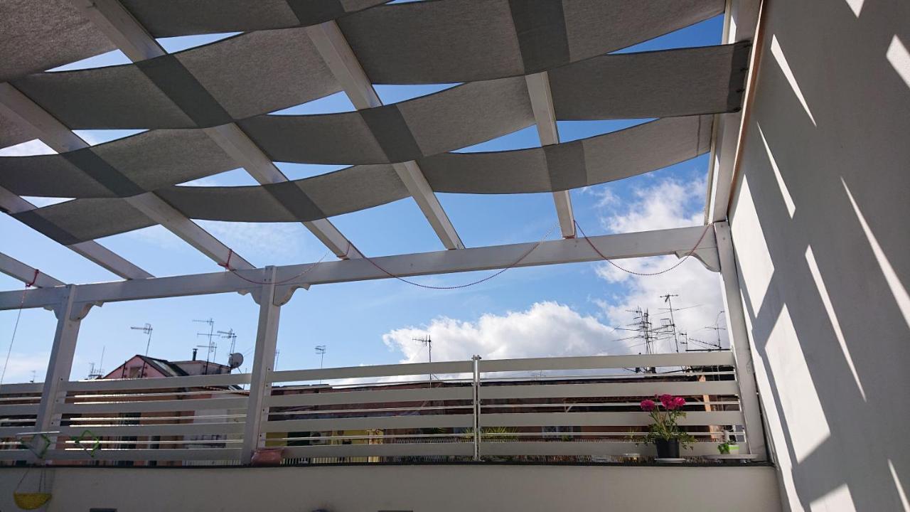 Sky-terrace In Central Station, 3 Bedrooms * Naples