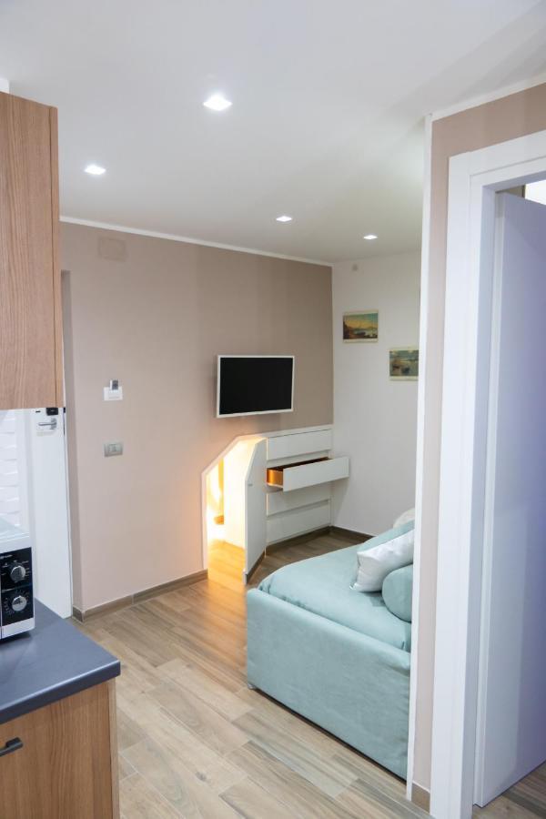 Blumon House Apartment