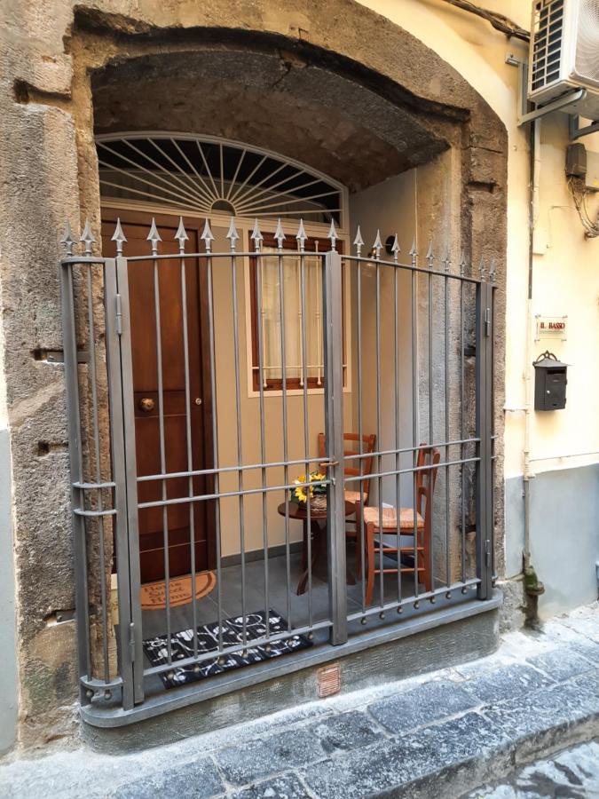 Il Basso Accomodation * Naples
