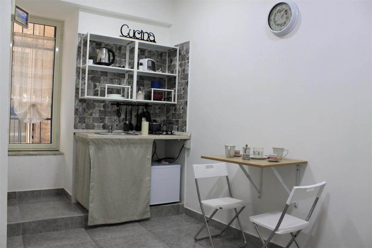 Riccia, Frolla E Babba Naples