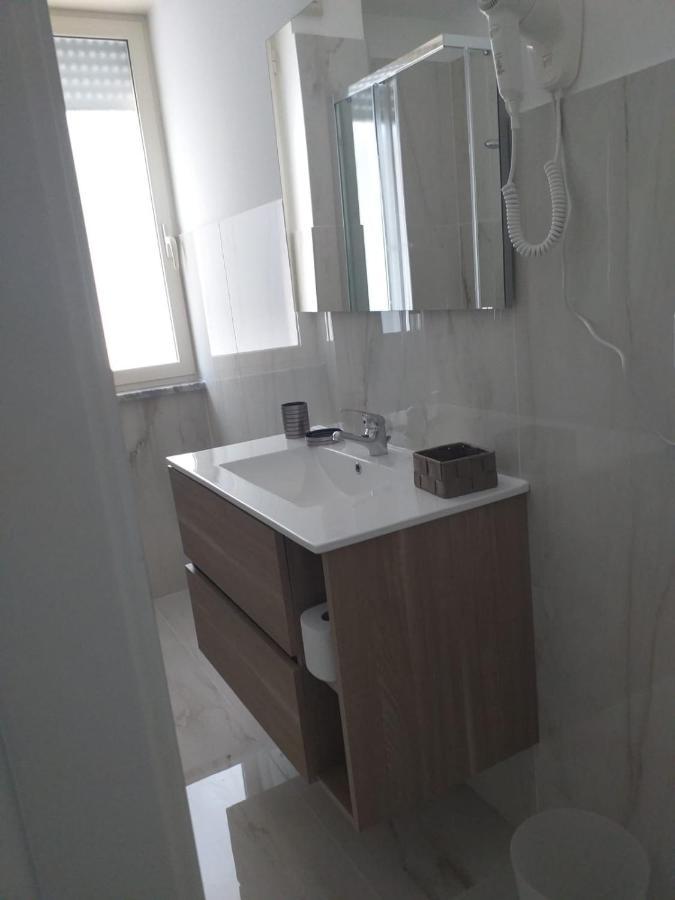 Isole - Rione Alto Bed & Breakfast Naples