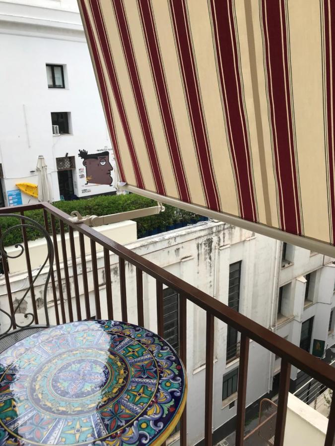 International 4* Naples