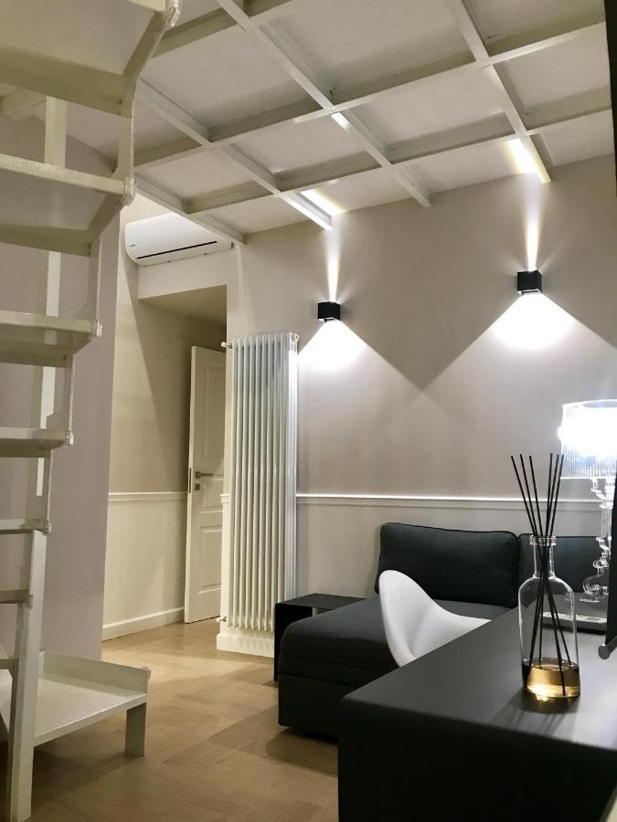 Five Boutique Naples