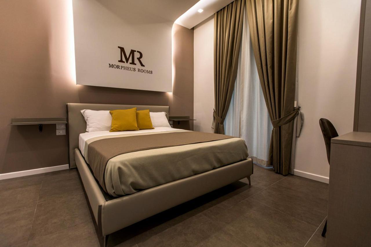 Morpheus * Naples