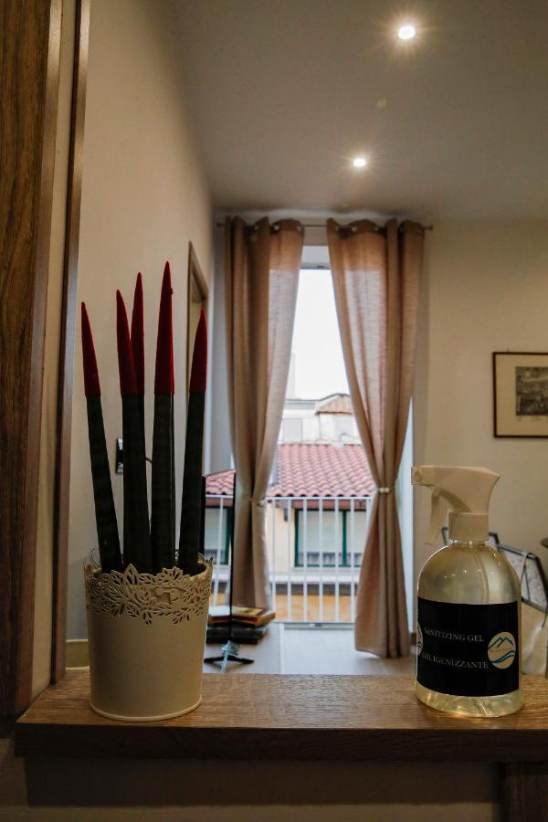The Door Saturday Apartment Naples
