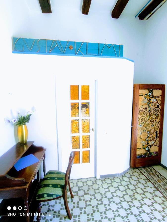 Bed & Breakfast Naif Naples
