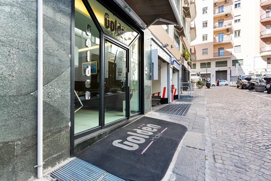 Golden 3* Naples