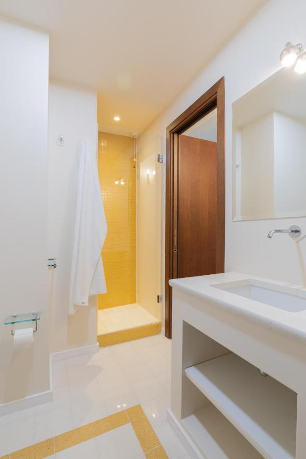 Corso Novara 5 Design Apartment