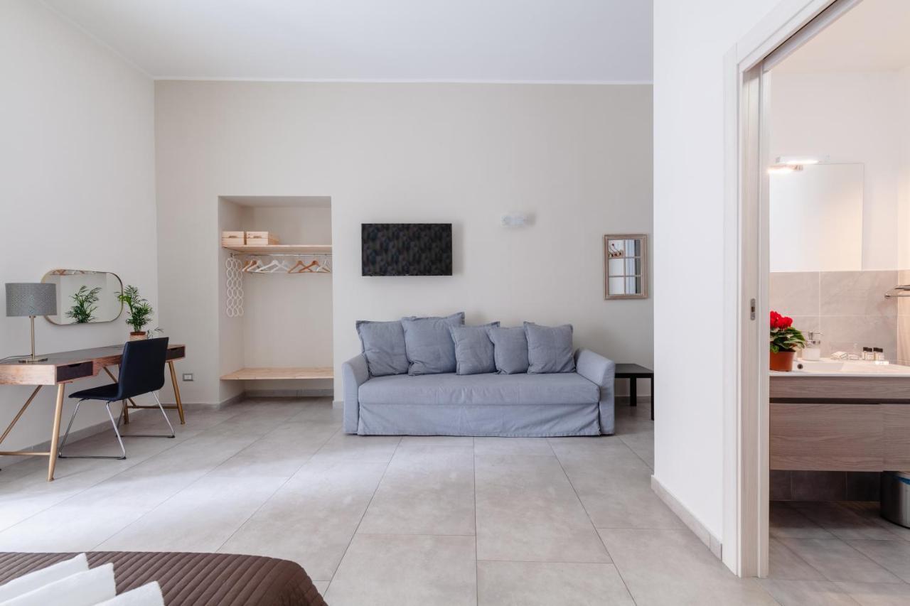 Guest house Monteoliveto 33 Naples