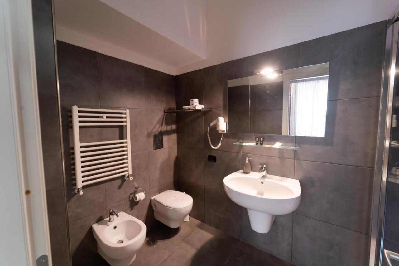 Guest house Royal H Umberto I, Centro, By Clapa Group Naples