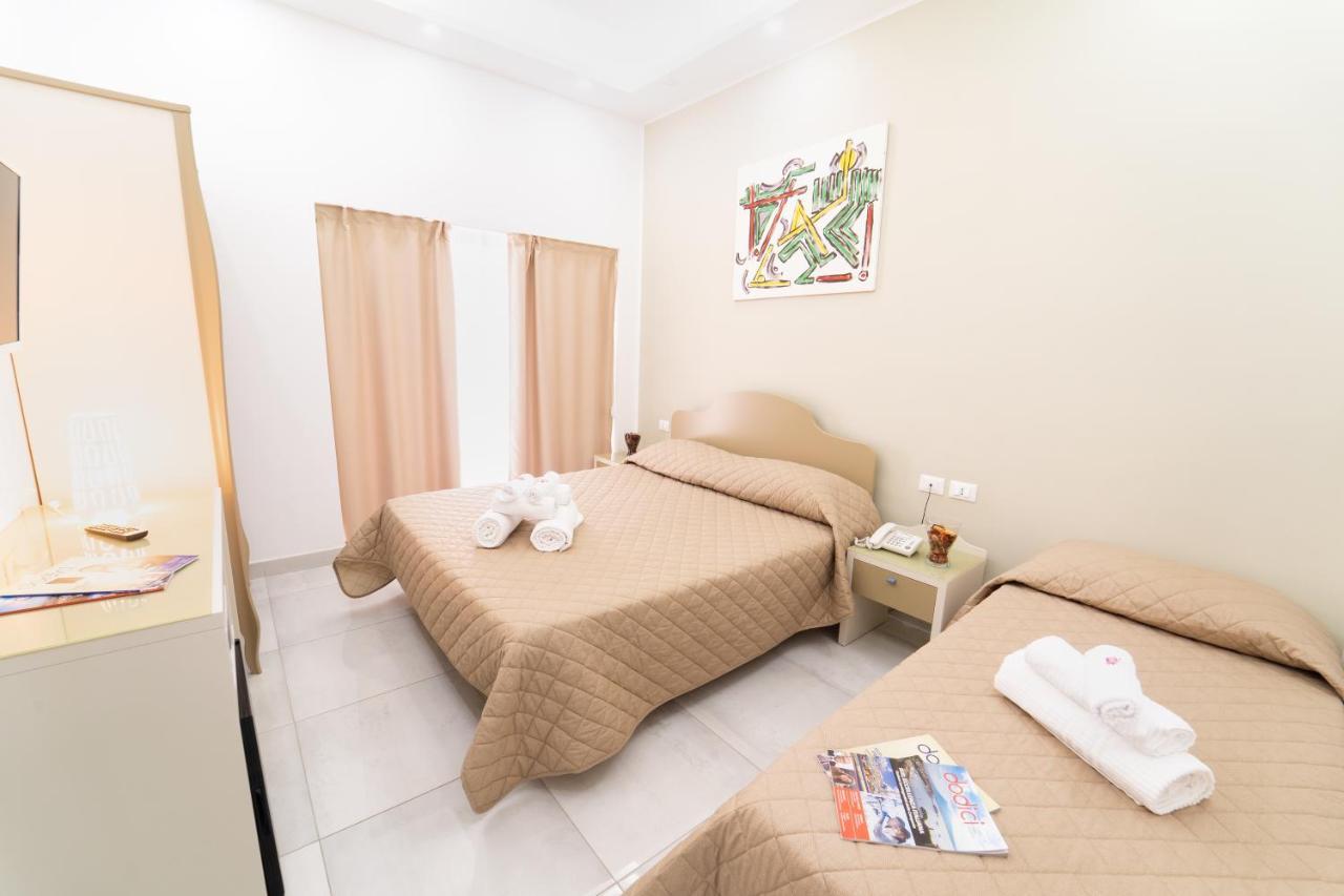 Royal H Umberto I, Centro, By Clapa Group Guest house