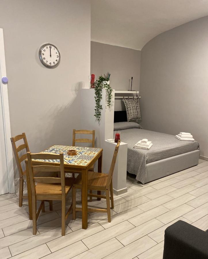 Ropelli Santa Chiara Apartment *