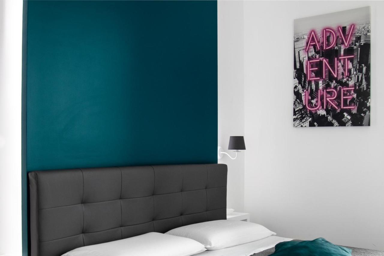 Aurora Luxury * Naples