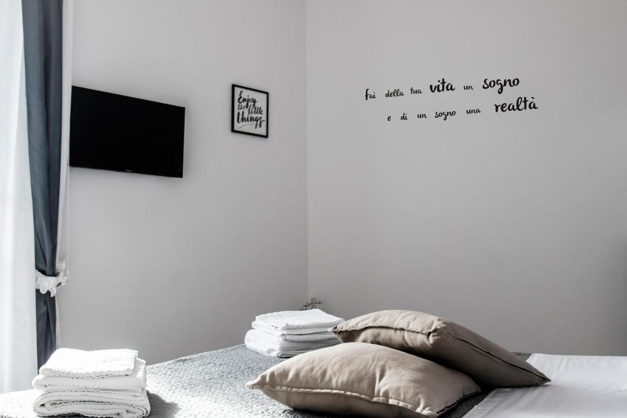 Aurora Luxury * Naples