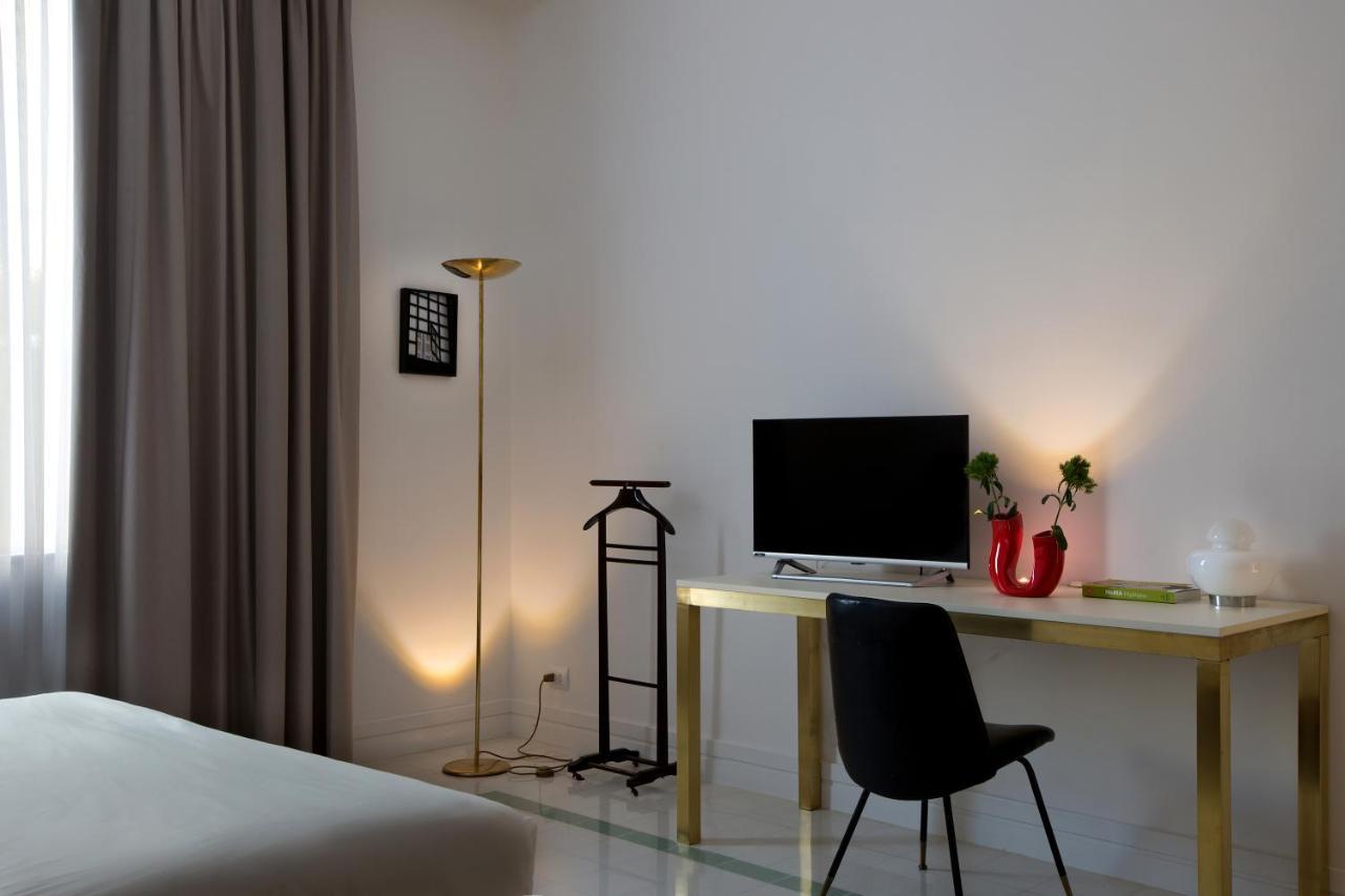 Corso Novara 5 Design