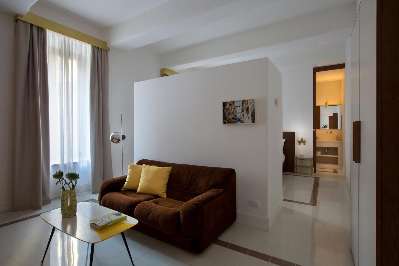Corso Novara 5 Design * Naples