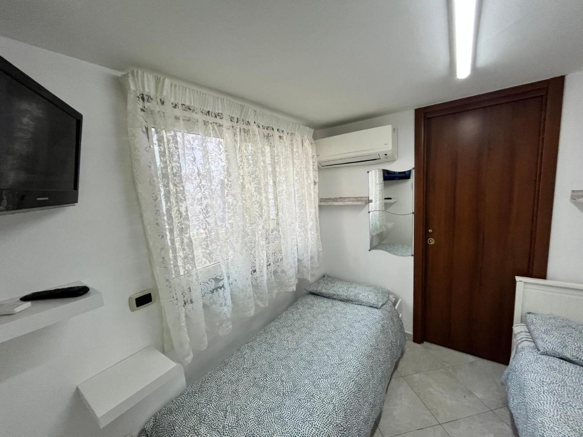 Regy Bed & Breakfast *