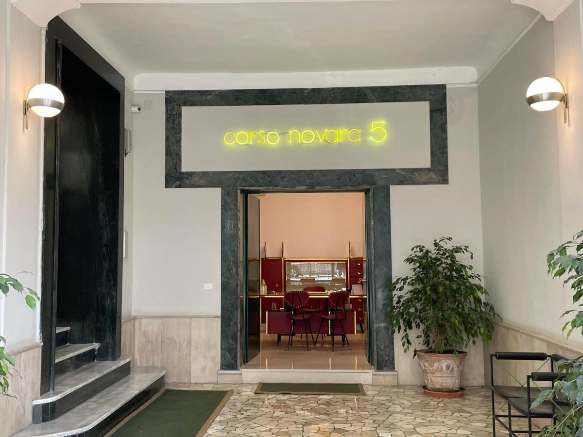 Apartment Corso Novara 5 Design
