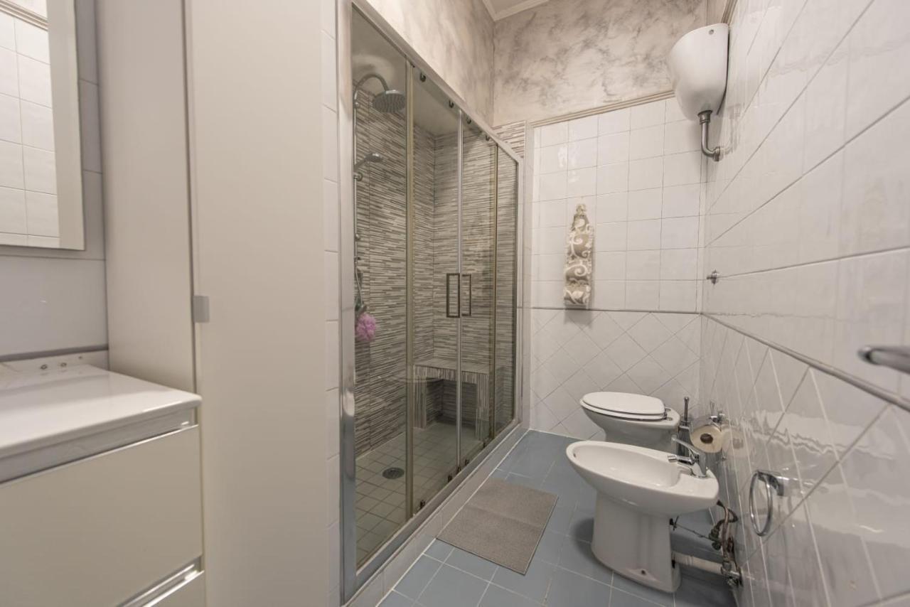 Apartment Materdei Metro Naples
