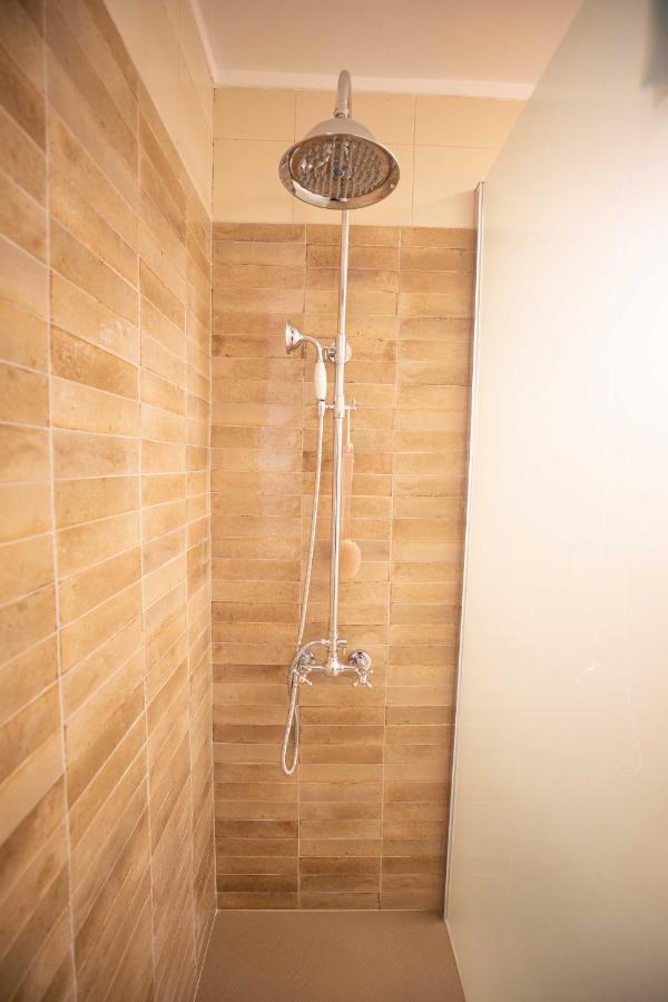 Vomero Chic By Dimorra * Naples