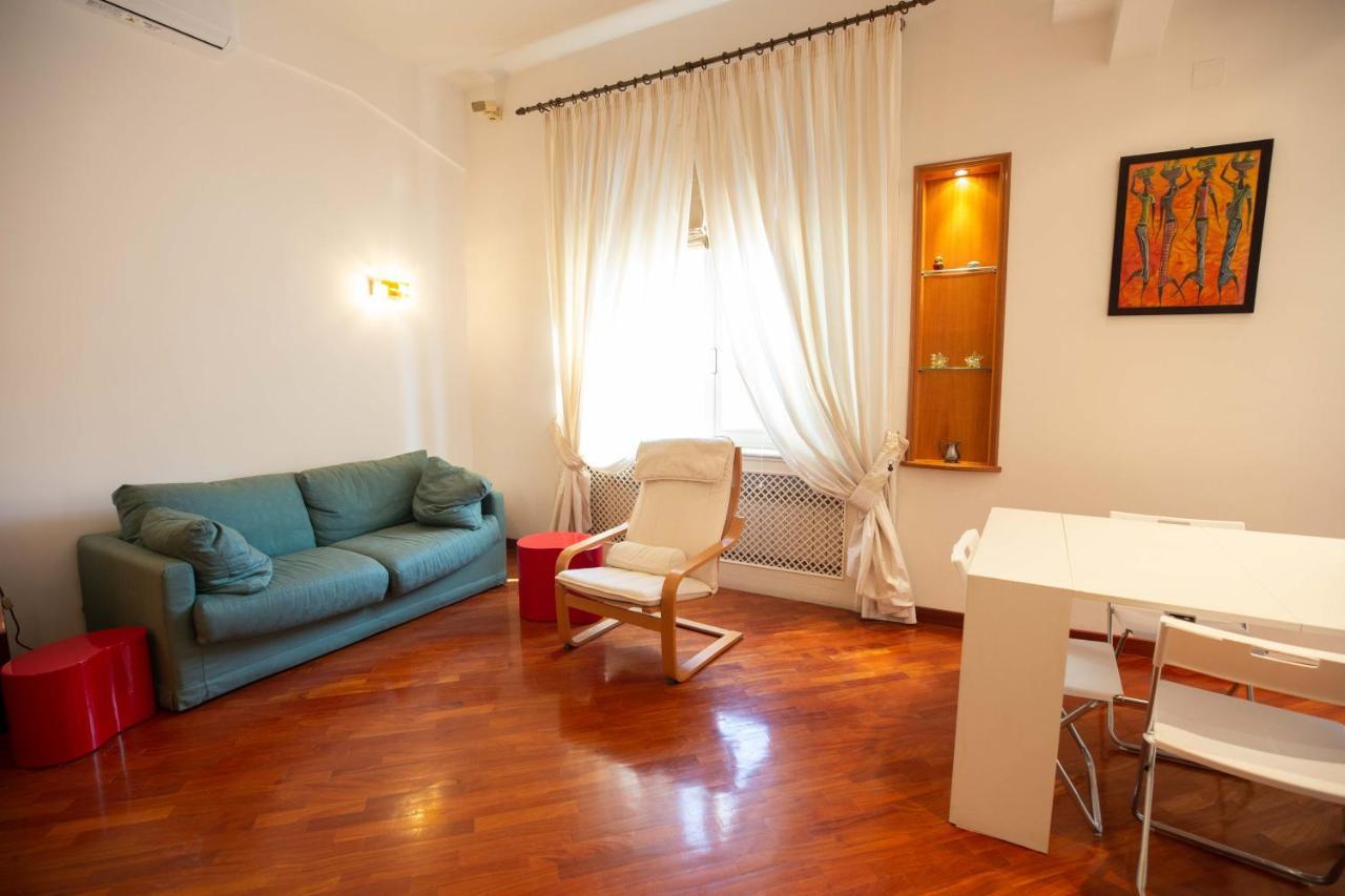 Vomero Chic By Dimorra * Naples