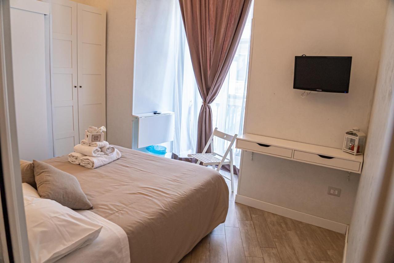 Bruno's Historic 3* Naples